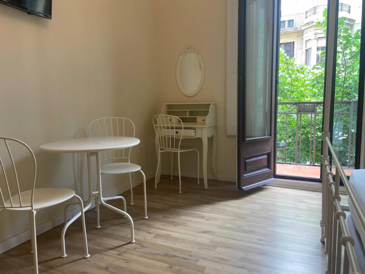 Lumine Luxury Suites By Gaiarooms Barcelona Eksteriør bilde