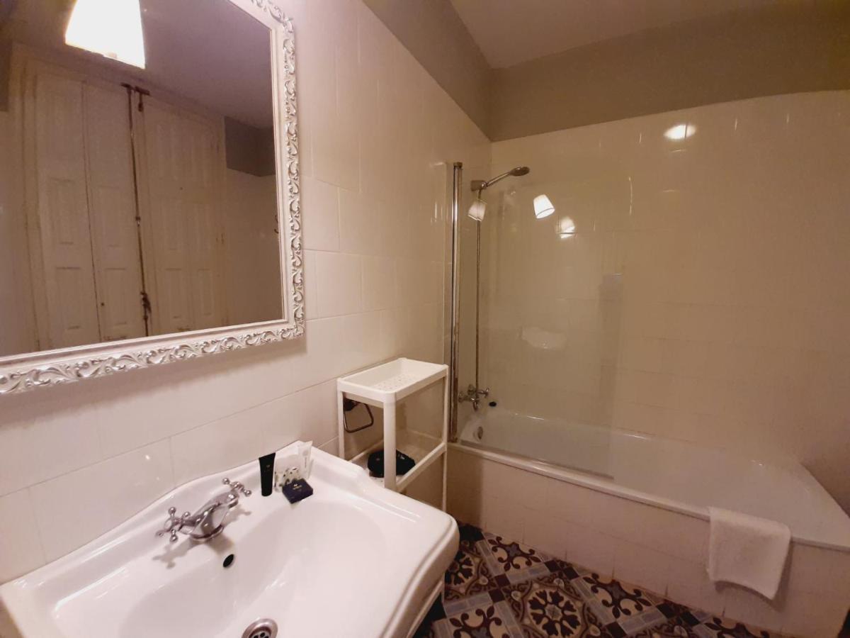 Lumine Luxury Suites By Gaiarooms Barcelona Eksteriør bilde